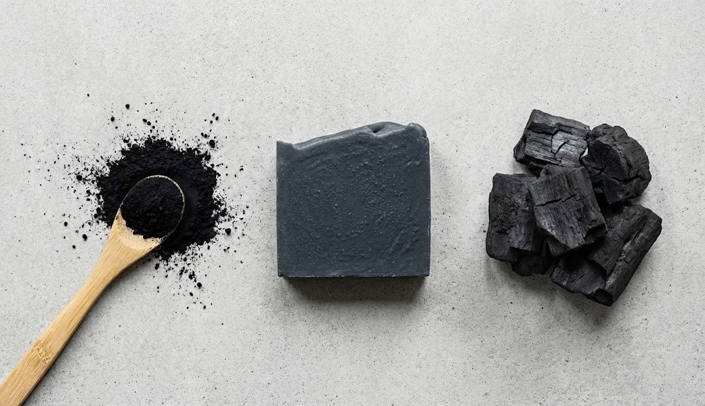 Actieve Houtskool zeep